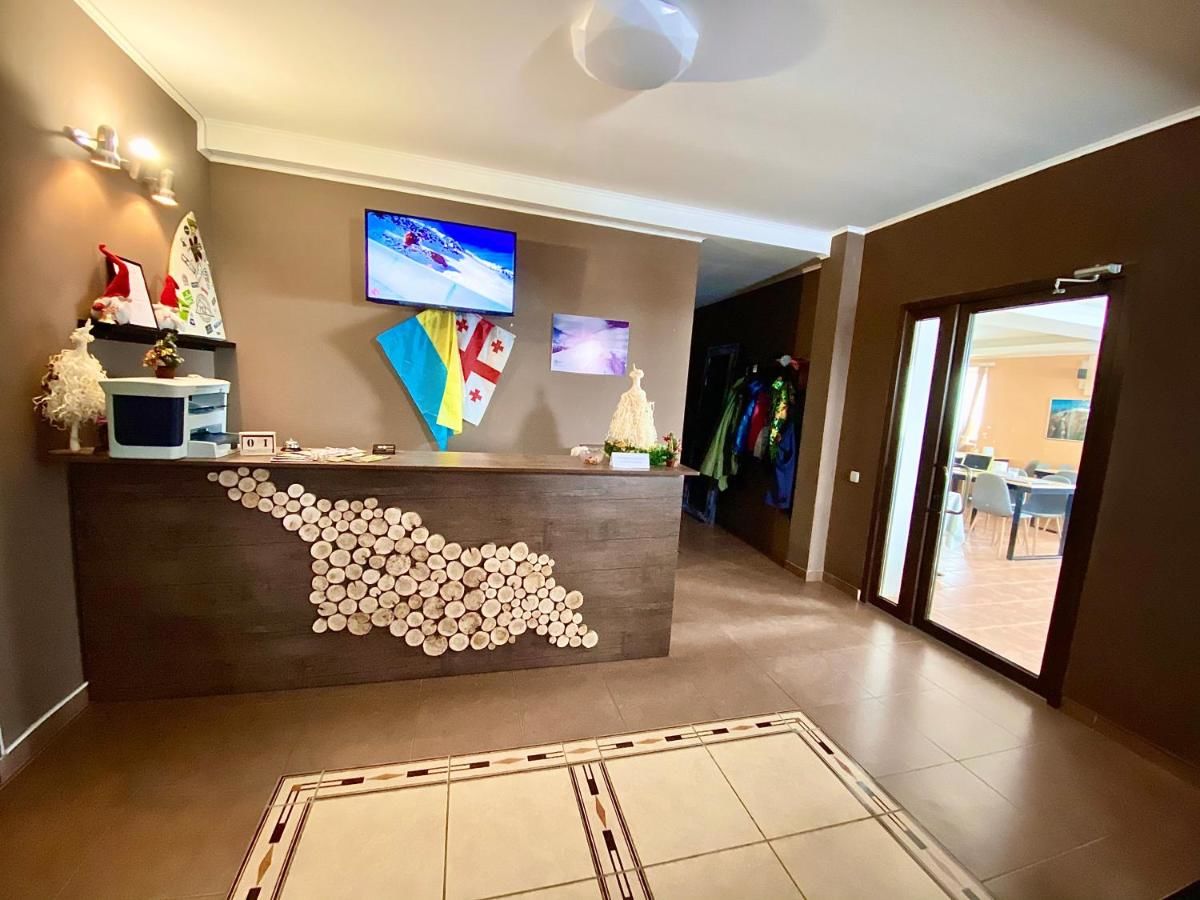 Гостевой дом Veranda Hotel Гудаури