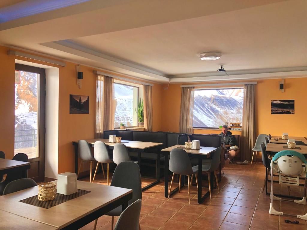 Гостевой дом Veranda Hotel Гудаури