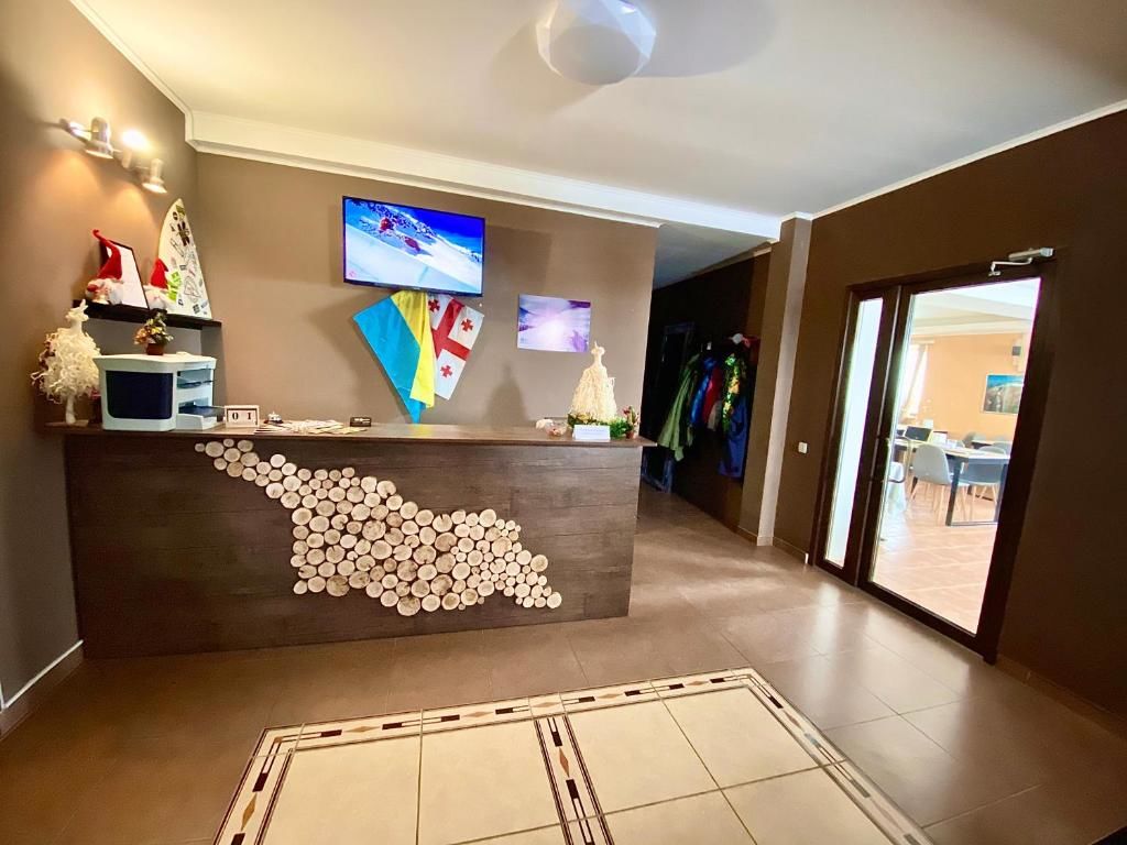 Гостевой дом Veranda Hotel Гудаури